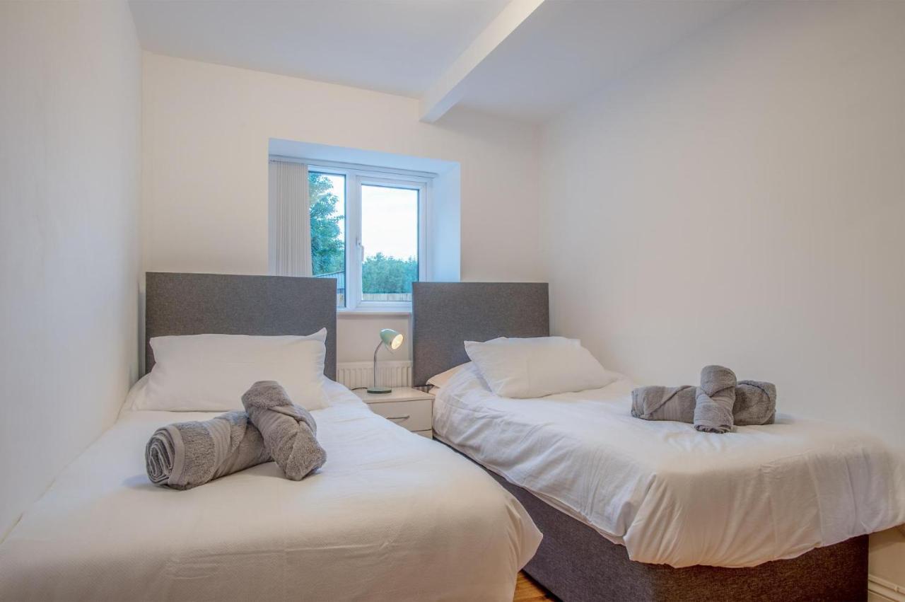 Holloway - 2 Bedroom Cottage - Stepaside Stepaside  Luaran gambar